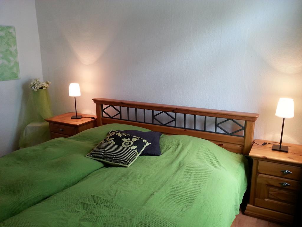 Ferienwohnung Am Nuerburgring 아데나우 객실 사진