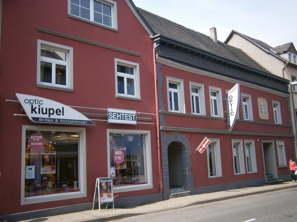 Ferienwohnung Am Nuerburgring 아데나우 객실 사진